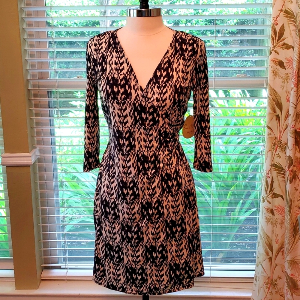 NWT Emma & Michele Rap Dress